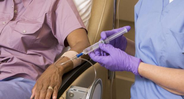 Image of chemotherapy being administered 