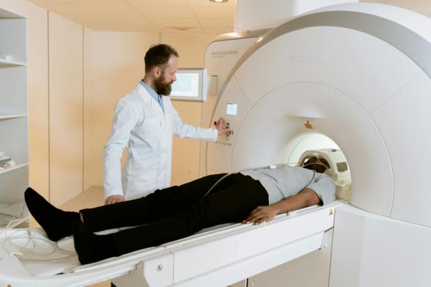 MRI scanning machine